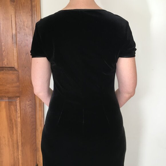 Sweetheart Neckline Black Velvet Dress Sz. 8 Connnected Apparel - Picture 5 of 6
